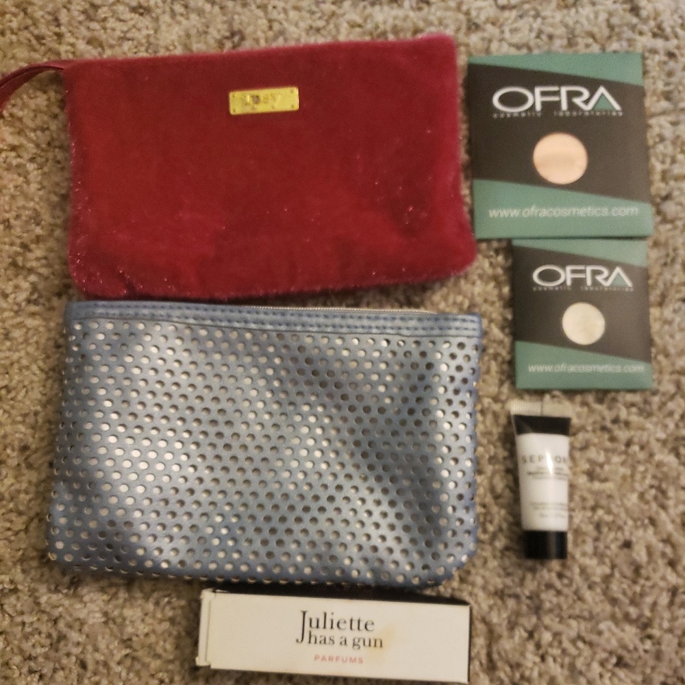 Make up Bundle OFRA